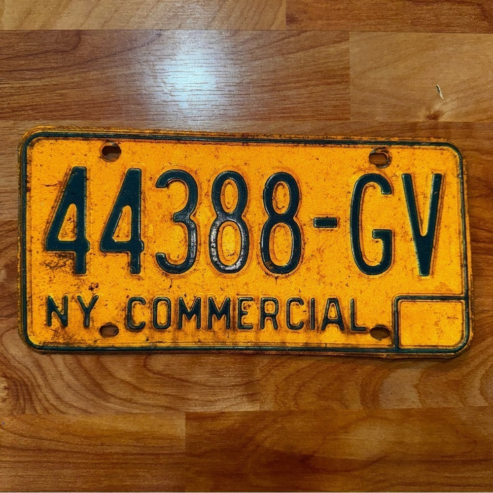 Vtg License Plate NY Commercial (1970s) Yellow/Blue 44388-GV Wall Decor Mancave